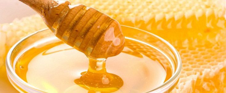 cách trị mụn từ mật ong